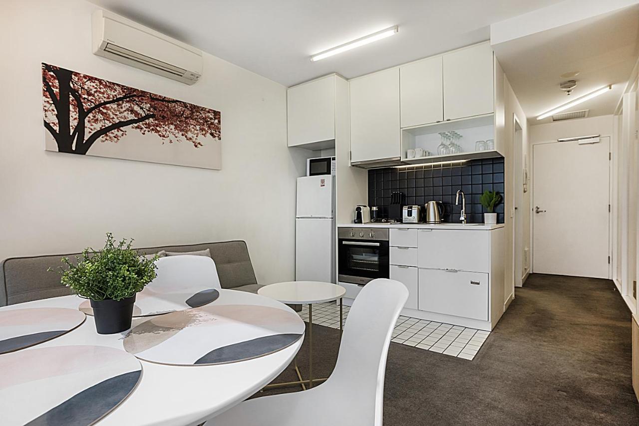 2-Bed Unit Metres From Cbd Malls, Dining & Sights Leilighet Melbourne Eksteriør bilde